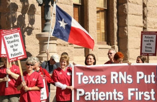 Texas-RNs-win-contracts_imagelarge.jpg