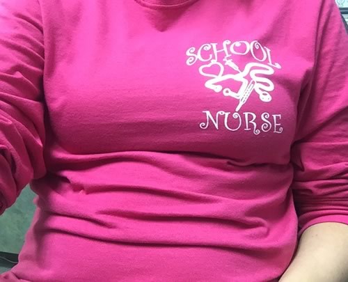 school-nurse-tshirt.jpg.a99f310fd6cde1bf269ab9957ac57311.jpg