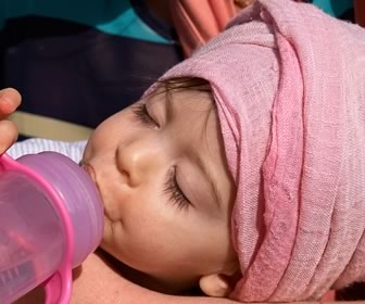 What causes inability breastfeeding?