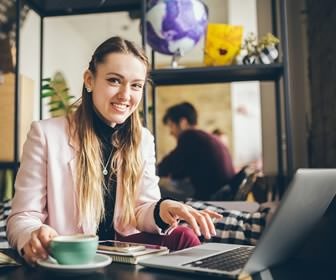 NTI 2016 - Nurses in Search of Pens and Other Freebies